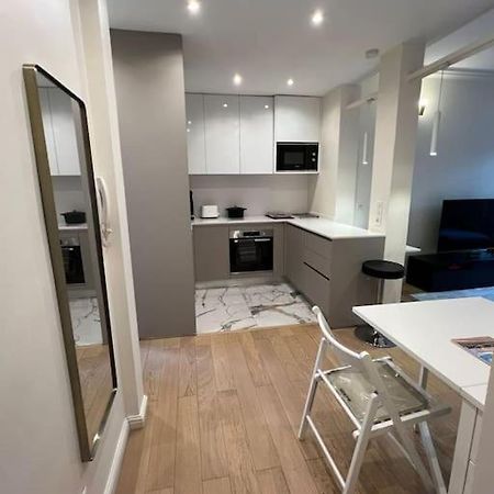 Charmant Appartement Alesia Paris Bagian luar foto