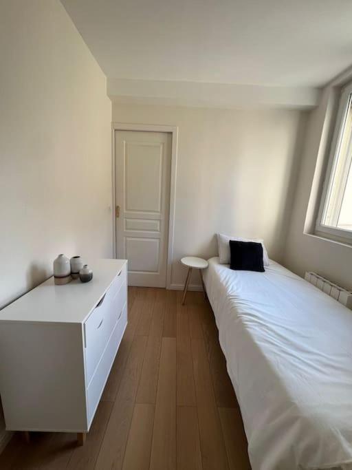 Charmant Appartement Alesia Paris Bagian luar foto