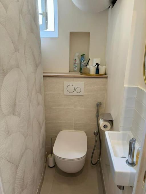 Charmant Appartement Alesia Paris Bagian luar foto