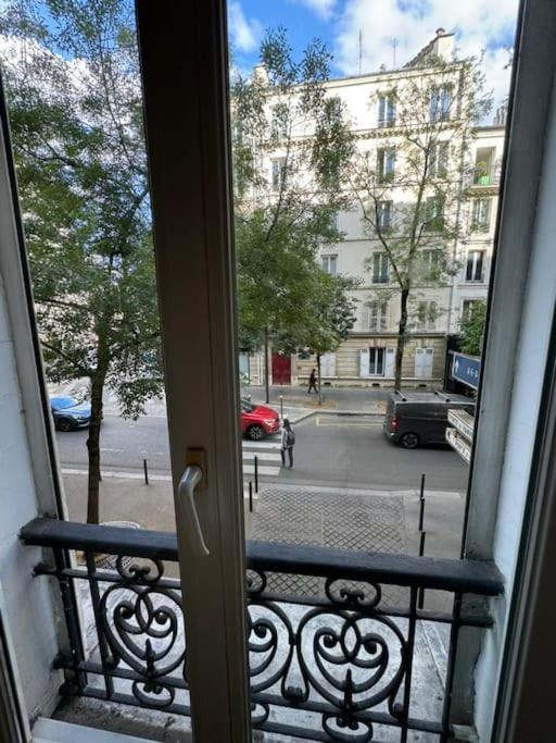 Charmant Appartement Alesia Paris Bagian luar foto